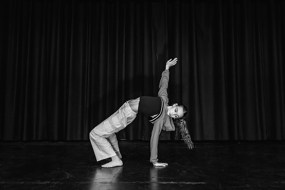 591A8899-Edit-SharpenAI-motion-1