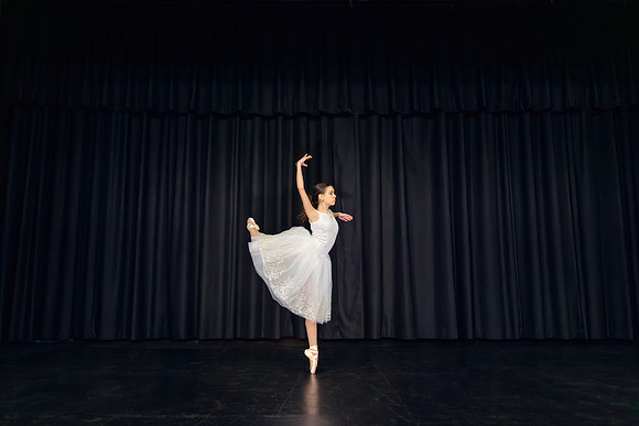 591A8925-Edit-SharpenAI-motion